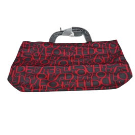 Shiseido 11 Holiday Llavero de metal