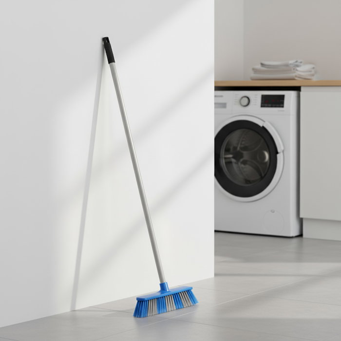 Inde Escoba Cleanup Azul/Gris 8,5 cm ancho x 11,5 cm alto x 32,7 cm largo (12 Unidades)