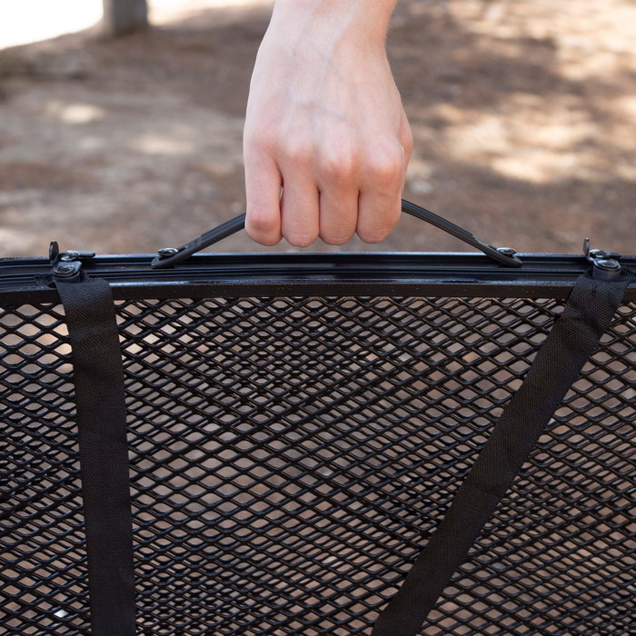 Aktive Mesa plegable de camping negra con diseño maletín y sistema antivuelco