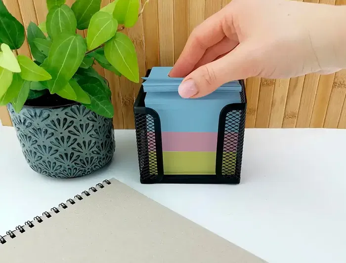 Liderpapel Taco de Papel Sin Encolar, Colores, 400 Hojas, 95x90x40 mm, 80 g/m² para Notas y Anotaciones