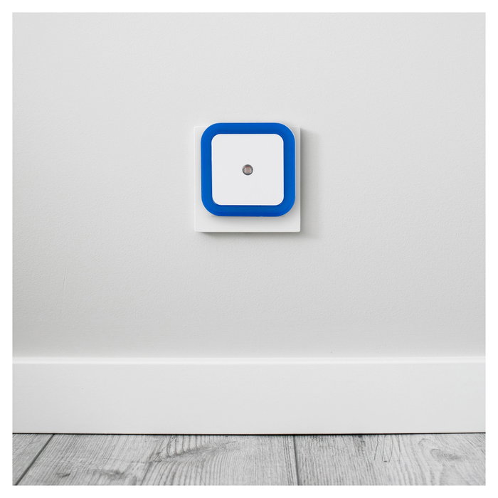 ENTAC Luz de noche LED con sensor de luz 0,5W Blanco/Azul ENTAC Luz de noche LED con sensor de luz 0,5W Blanco/Azul