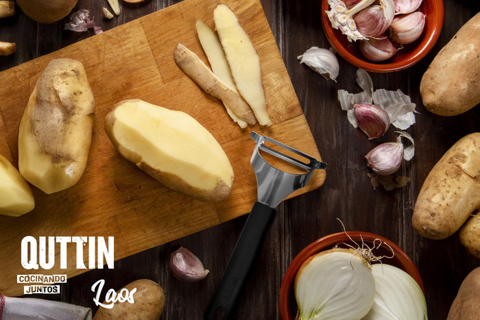 Quttin Pelador Giratorio Acero Inoxidable 18 cm x 7.5 cm x 3 cm (12 Unidades)