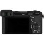 Sony Alpha 6700 Kit con objetivo E 3,5-5,6/18-135 Negro
