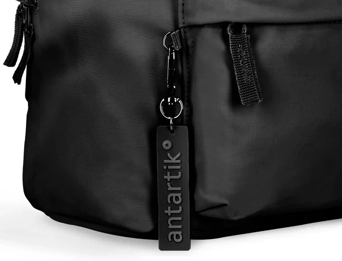 Antartik Mochila Basic Pack con bolsillo para portátil, 20L, Negro
