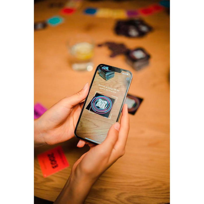 Diset Juego Hitster Temazos 19956 Juego de Mesa para Fiestas con Éxitos de Décadas Pasadas