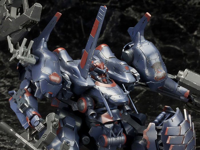 Armored Core V Maqueta 1/72 KT-104 Perun Hanged Man Rematch Ver. 18 cm