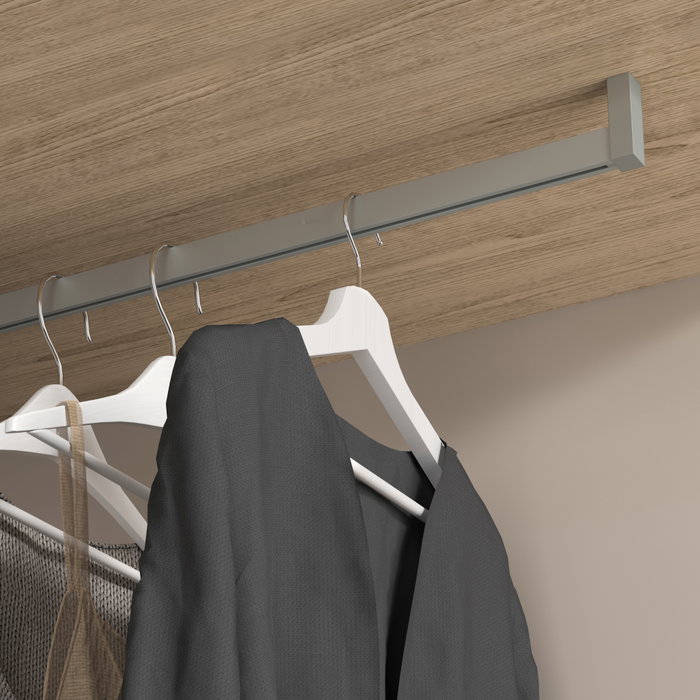 Emuca Lote de 2 barras para armario Luxe de longitud 0.75m con soportes, Aluminio y Plástico, Pintado color gris piedra Emuca Lote de 2 barras para armario Luxe de longitud 0.75m con soportes, Aluminio y Plástico, Pintado color gris piedra