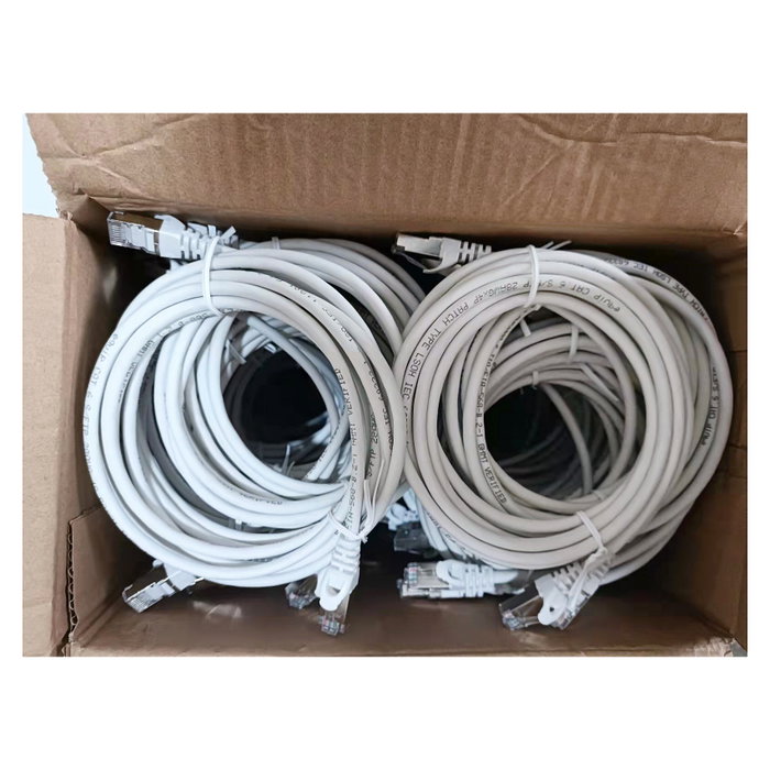 EQUIP 635512 Cable de Red Ethernet Patch Cable Cat6 S/FTP, 3m, RJ45 Macho, LSZH, Conjunto de 50 unidades, Blanco, 10/100/1000Base-T, Gigabit Ethernet, PoE+