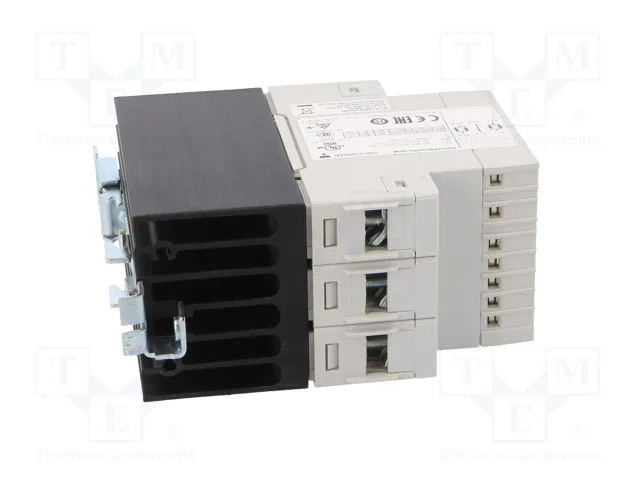 CARLO GAVAZZI RGC2P60V25C1DM Relé semiconductor trifásico 25A CARLO GAVAZZI RGC2P60V25C1DM Relé semiconductor trifásico 25A