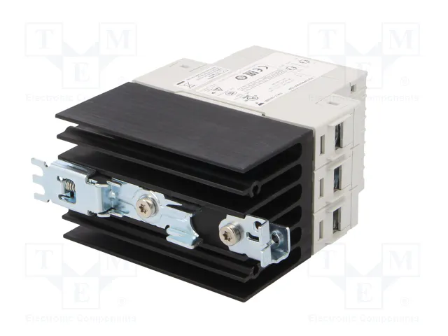 CARLO GAVAZZI RGC2P60V25C1DM Relé semiconductor trifásico 25A CARLO GAVAZZI RGC2P60V25C1DM Relé semiconductor trifásico 25A