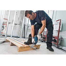 Bosch GSA 18V-Li Sierra Sable Compact Akku 18V, Profundidad Corte Madera 20cm, Perfiles Metálicos 10cm