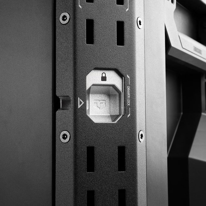 Toughbuilt Stacktech - Caja de Herramientas con 2 Cajones, Cierre para Candado, Sistema Autoalienable y Encajable, 53 x 40.5 x 39.5 cm, Negro, Incluye Separadores