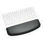 Kensington Reposamuñecas ErgoSoft™ para teclados finos y compactos, Negro