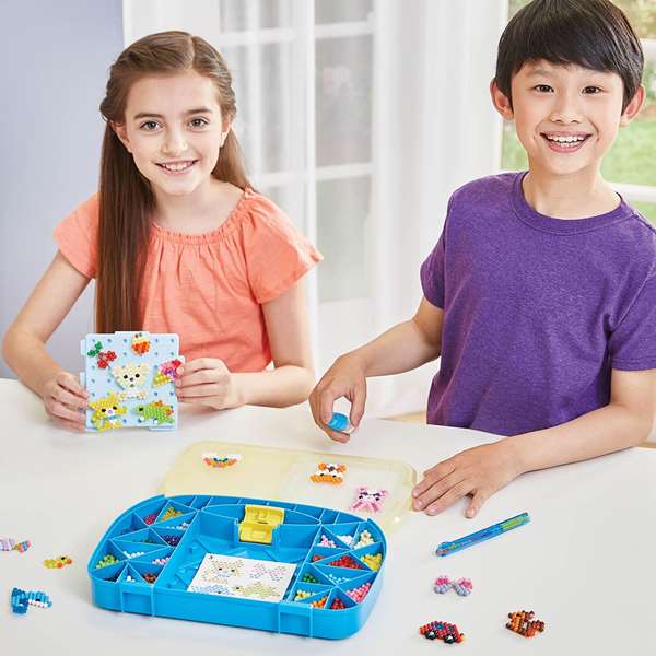 Aquabeads Maletín de Principiantes con 900 Abalorios y FlipTray Aquabeads Maletín de Principiantes con 900 Abalorios y FlipTray