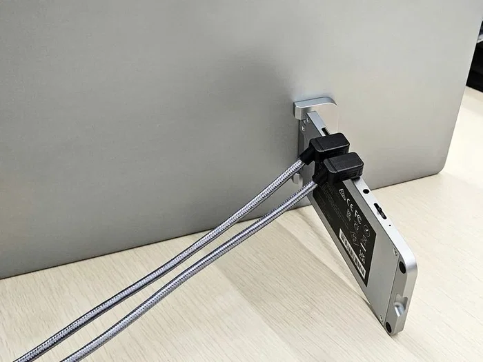 EQUIP Cable USB-C a USB-C 128421 20Gbps 240W 1m