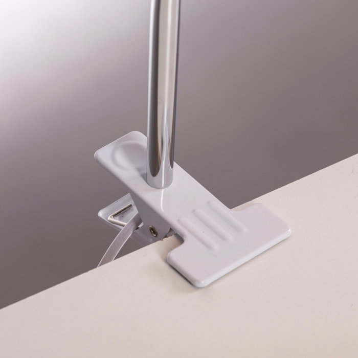 Chishui Lámpara Flexo Escritorio de Acero con Pinza Chishui Lámpara Flexo Escritorio de Acero con Pinza