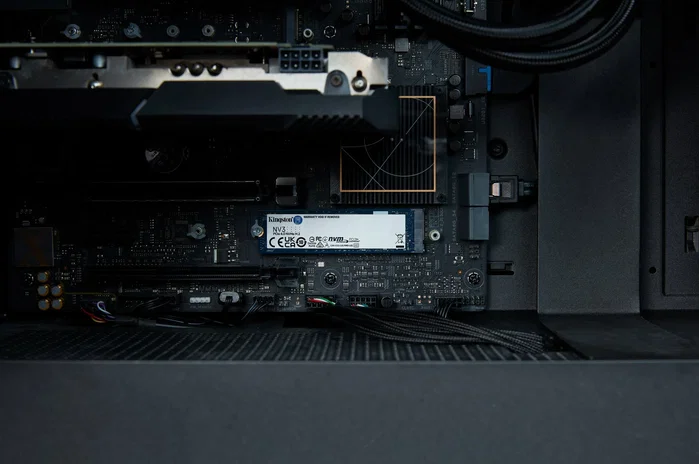 Kingston NV3 4 TB M.2 2280 NVMe SSD PCIe 4.0 Kingston NV3 4 TB M.2 2280 NVMe SSD PCIe 4.0