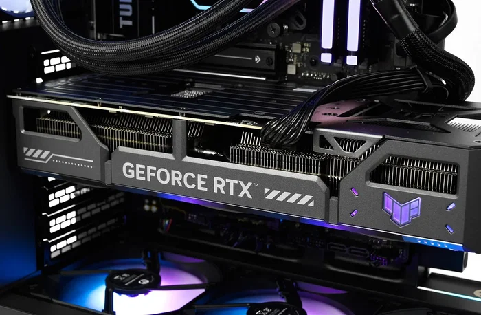 Komputronik Level UP [E36] Ryzen 7 7800X3D | RTX 5070 Ti 16GB | 96GB RAM | 4TB SSD + 8TB HDD