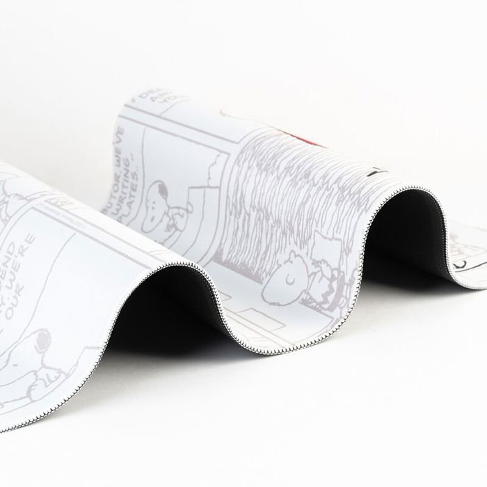 ERIK Alfombrilla Gaming Snoopy 80x35cm, Tapete Impermeable para Teclado y Ratón con Base Antideslizante