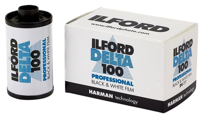 Ilford 100 Delta 135/36 Film de Blanco y Negro ISO 100