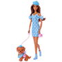 Barbie JFP38 Muñeca Twinning Looks Morena con Perro Accesorio Conjunto Azul Lunares +3 Años