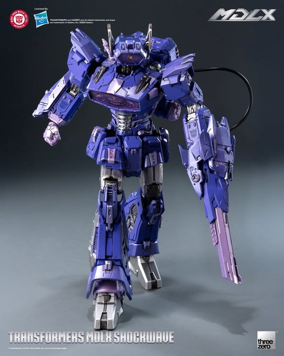 ThreeZero Transformers Figura MDLX Shockwave 19 cm