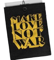 CAMPO DAS REDES Funda acolchada para libros Make Love Not War 2 21x28cm