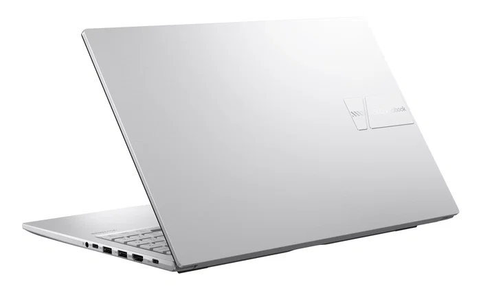 Asus VivoBook 15 X1504VA-BQ4271 Intel Core 7 150U 16GB 512GB SSD 15.6 Plata
