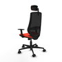 Silla de oficina Mardos con mecanismo Sincro tapizada con Tela color Naranja oscuro y malla color Negro. Equipada con lumbar 1D, Brazos 1D, Cabecero 2D y Ruedas 65mm nailon