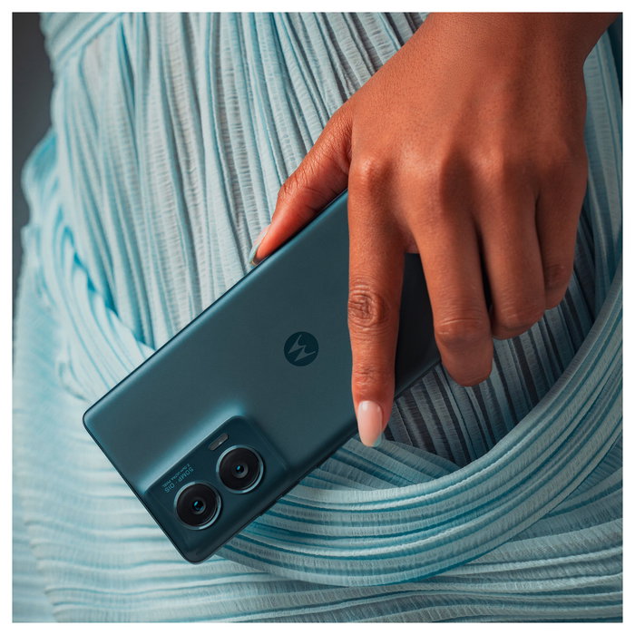 Motorola edge 50 Fusion Smartphone 5G Dual SIM 8GB RAM 256GB Pantalla pOLED 6.7" 144Hz Snapdragon 7s Gen 2 Cámara 50MP Azul Forest Android 14 IP68 DE
