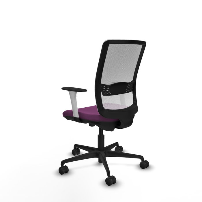 PIQUERAS Y CRESPO Silla de oficina Haches con mecanismo Sincro/Traslack Morada PIQUERAS Y CRESPO Silla de oficina Haches con mecanismo Sincro/Traslack Morada
