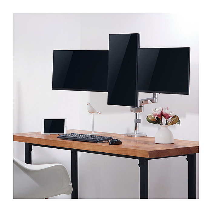 LogiLink BP0090 Soporte para 3 Monitores de 17-32 Pulgadas, hasta 7kg por Brazo, Abrazadera de Escritorio, Plata