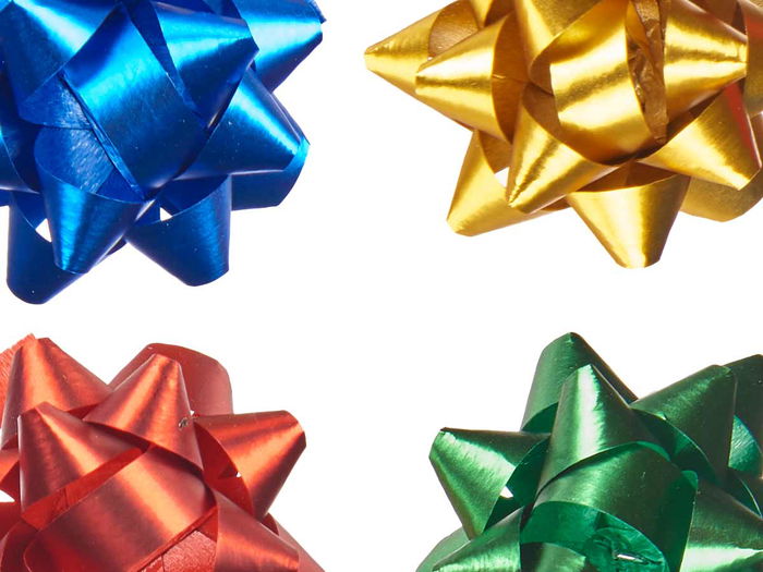 Pincello 100 Lazos Mate 2,3 cm Plástico PVC Colores Surtidos 12x12x4 cm (Set de 24)