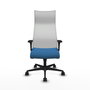 Sillón Albacete con mecanismo Sincro tapizada con Similpiel color Azul claro y malla color Blanco. Equipado con Base nailon negra, Brazos 1D y Ruedas 65mm nailon
