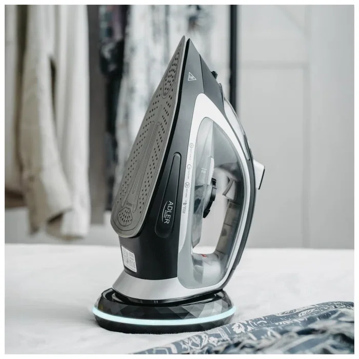 ADLER Plancha de vapor Adler inalámbrica 2800W 300ml