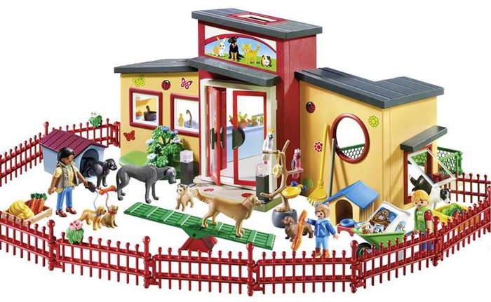PLAYMOBIL 71599 Hotel de Mascotas Action Heroes - Set de Juguete de Hotel de Animales con Accesorios y Pegatinas, +4 Años