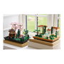 LEGO 10359 Icons Jardín con Fuente, Juego de Construcción, 1302 Piezas, para Adultos 18+