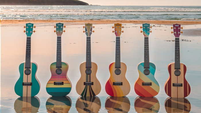 Ukelele Kala Concierto Serie Surf Wipe Out