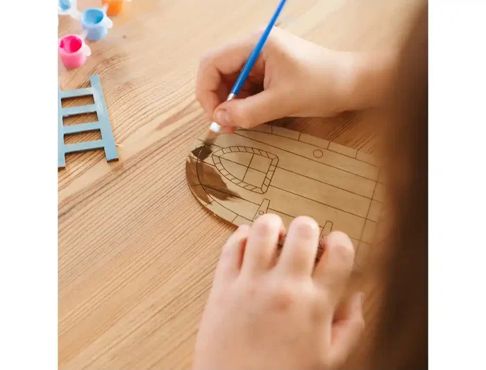 Wondee Kit para Colorear Figuras de Madera Sostenible con 12 Colores y Brochas para Niños, Fomenta Creatividad y Motricidad