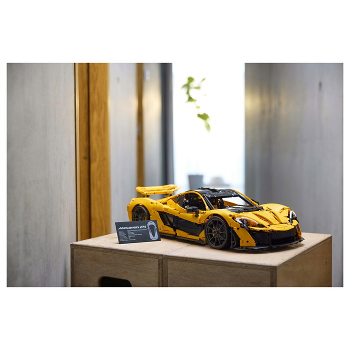 LEGO Technic McLaren P1, Juego Construcción 3893 Piezas, Adulto, Multicolor