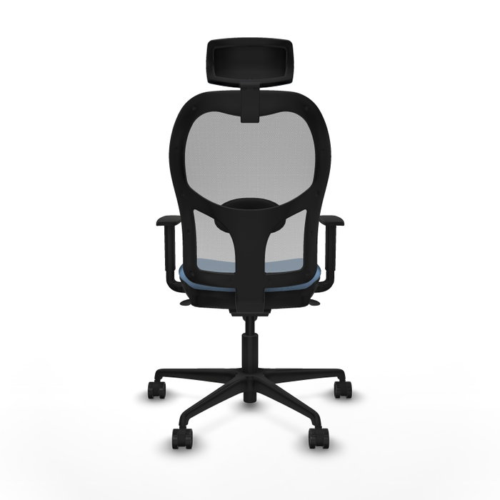 Silla de oficina Jorquera con mecanismo Sincro tapizada con Tela color Azul cielo y malla color Gris. Equipada con lumbar 1D, Brazos 1D, Cabecero 2D y Ruedas 65mm nailon