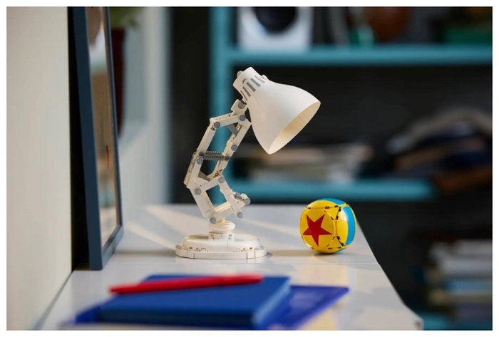 Lego Disney Pixar Luxo Jr. 21357