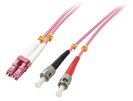 LINDY Cable de fibra óptica 46351 OM4 Multimode 2m LC ST Rosa
