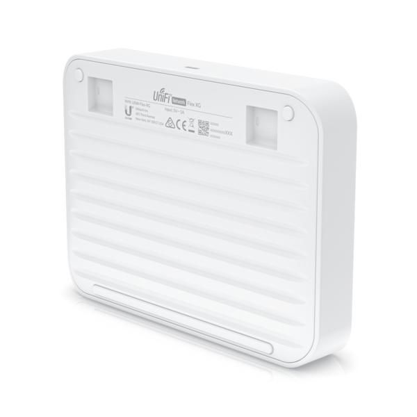 Ubiquiti Switch Flex XG (USW Flex XG) Conmutador Conmutado Layer 2 4 Puertos 10GbE RJ45, 1 Puerto GbE PoE+ 802.3at, Compacto y Gestionado