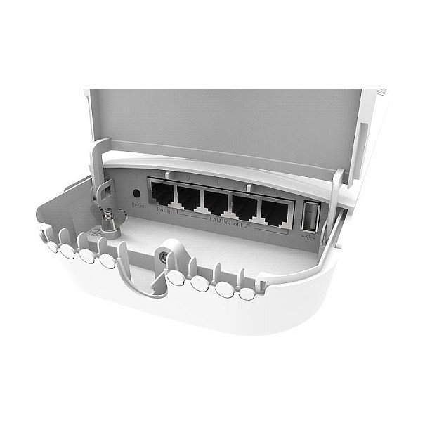 MikroTik OmniTIK 5 PoE ac RBOmniTikPG-5HacD - Router/Antena Exterior 5GHz, 54 Mbps, Gigabit Ethernet, 5 Puertos LAN, PoE, USB, 7.5 dBi