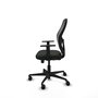 Silla de oficina Jorquera con mecanismo Sincro/Traslack tapizada con Tela color Negro. Equipada con lumbar 1D, Brazos 1D y Ruedas 65mm nailon