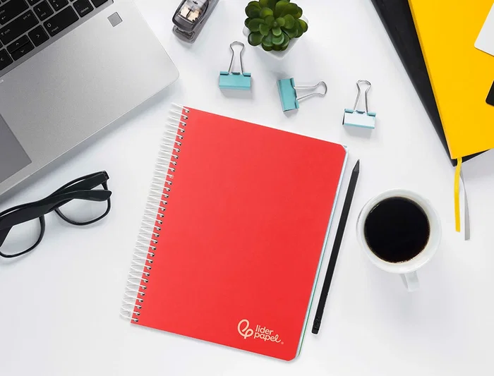 Liderpapel Cuaderno Espiral A5 Micro Witty Tapa Dura 120 Hojas 90gr Rayas Horizontales 8mm Colores Surtidos