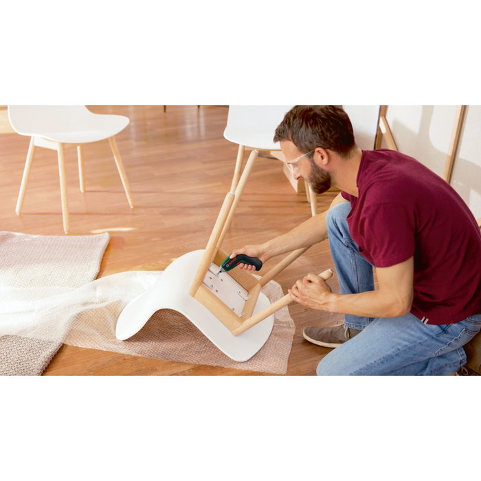 Bosch IXO 8 Set Atornillador Inalámbrico con Batería y Accesorios