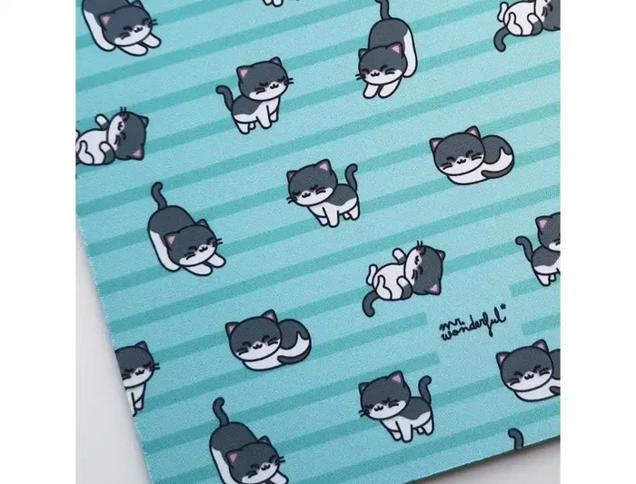 Wondee Pack Ratón Inalámbrico + Alfombrilla Mr. Wonderful con Estampado de Gatitos