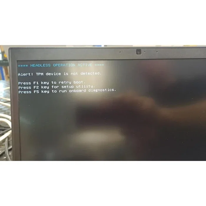 Dell E7480 Reacondicionado i7-7600 8GB RAM 256GB SSD 14 pulg Dell E7480 Reacondicionado i7-7600 8GB RAM 256GB SSD 14 pulg